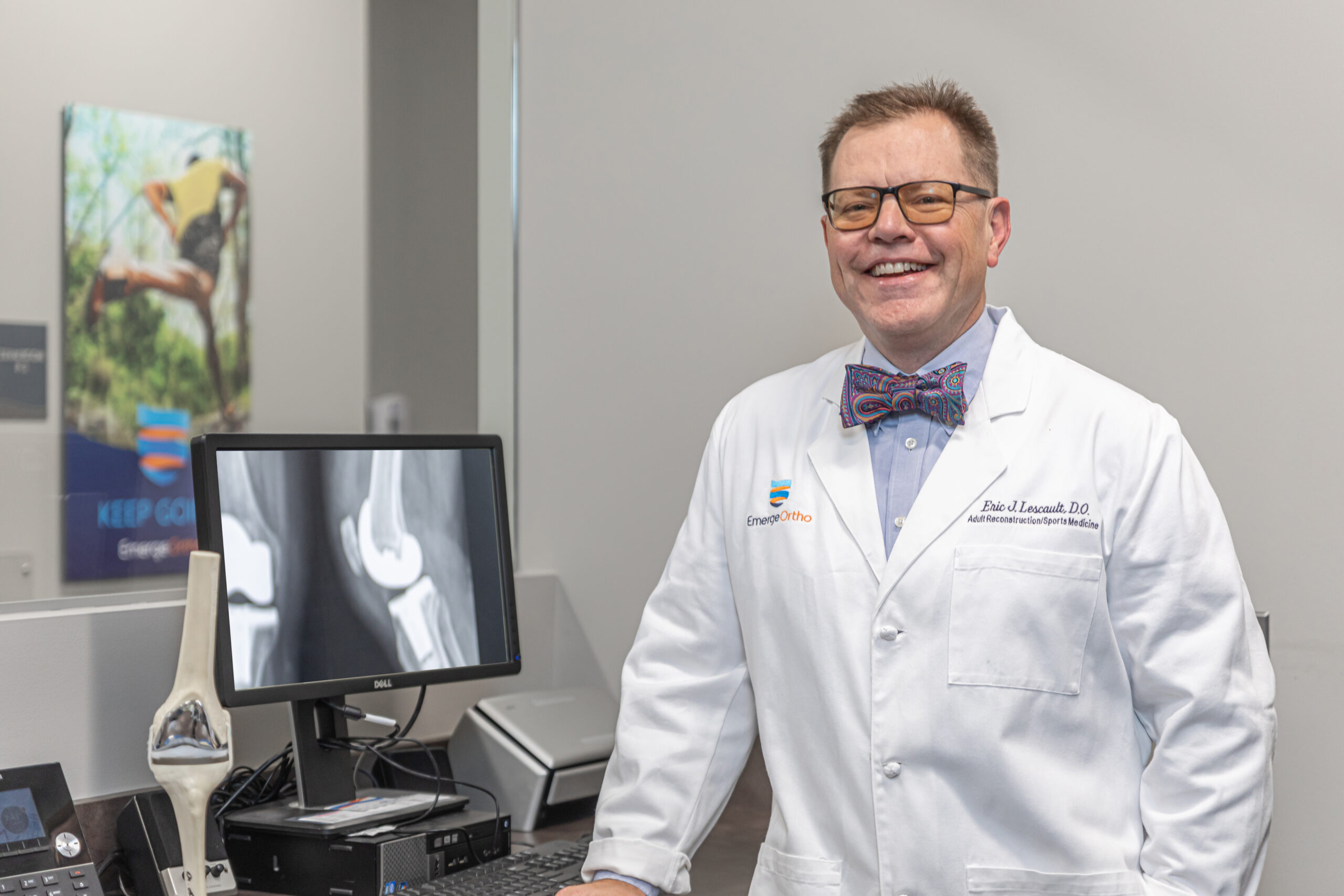 Dr. Lescault Reaches Grand Milestone, Completing 1,000 Robotic Joint Replacements in 2.5 Years