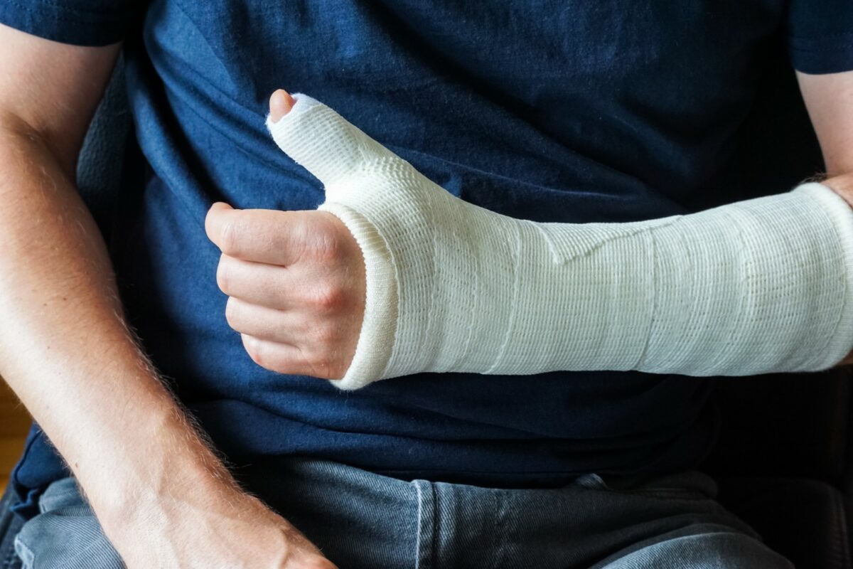 Think You Have a Broken Thumb? How To Know for Sure