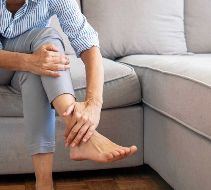 8 FAQs: All You Need To Know About Hairline Ankle Fractures