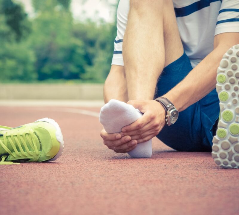 Lisfranc Injuries: Understanding Symptoms, Treatment Options, and Recovery for Athletes