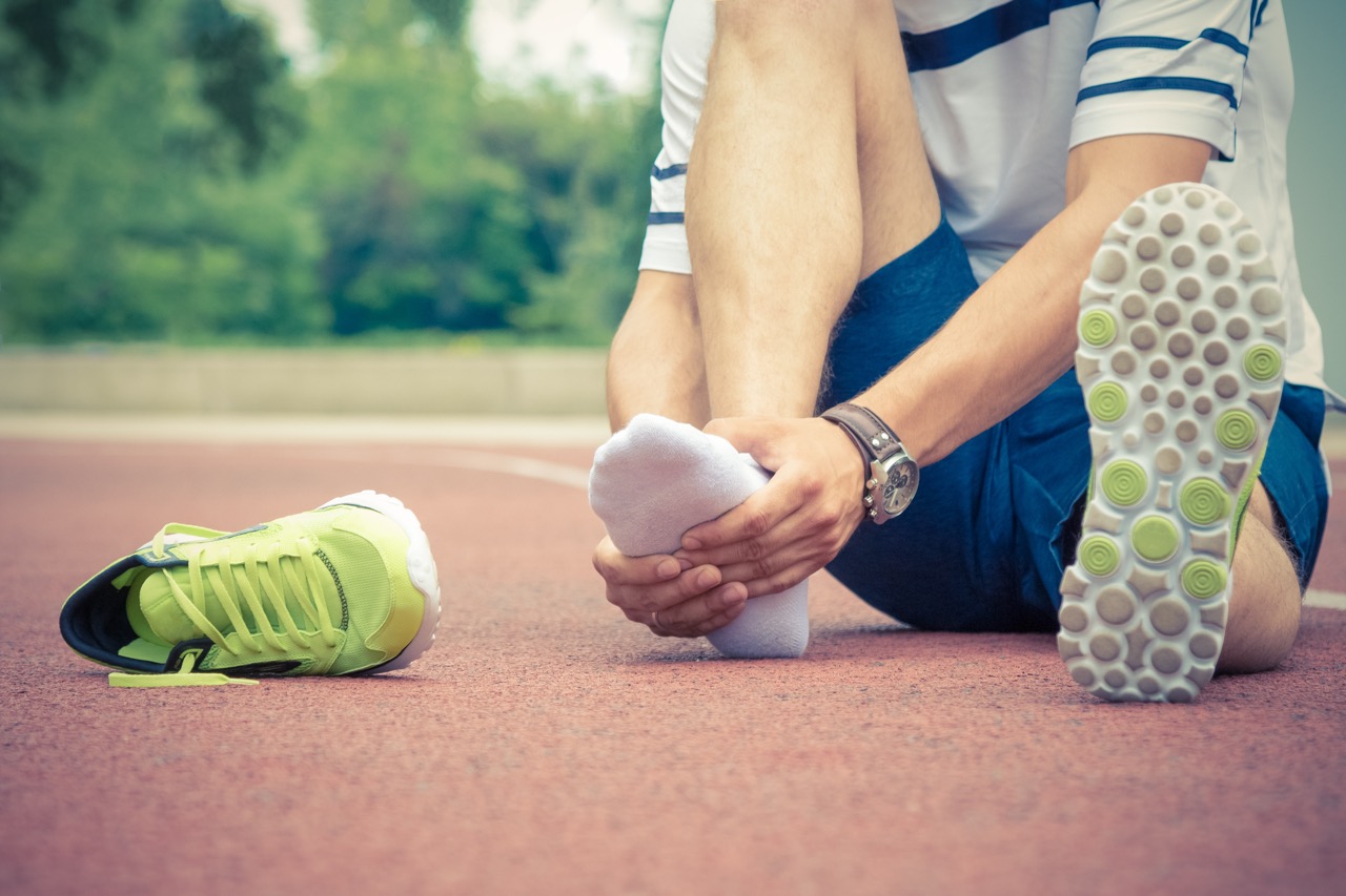 Lisfranc Injuries: Understanding Symptoms, Treatment Options, and Recovery for Athletes