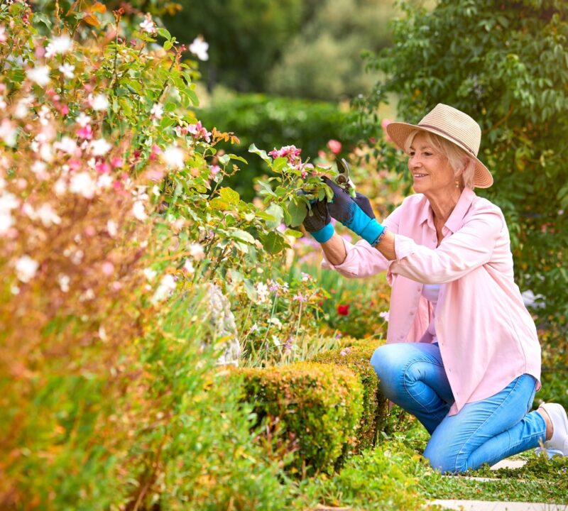 Understanding Kneeling After Knee Replacement: Possibilities & Limitations